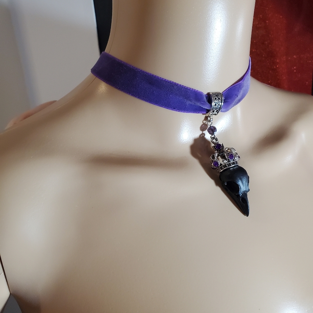 Crowned Crow Skull Velvet Choker Necklace